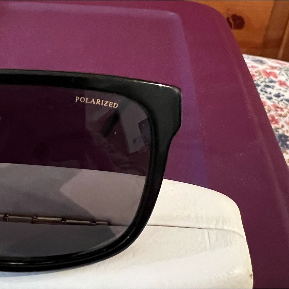 Versace sunglasses - Picture 2 of 6